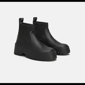 Zara | Chelsea Platform | Black